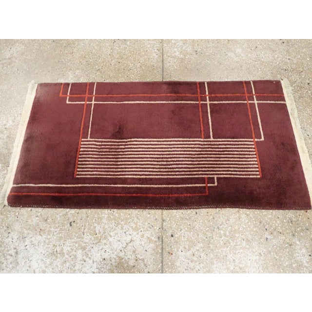 Galerie Shabab Collection Mid-20th Century Handmade Chinese Art Deco Throw Rug For Sale - Image 4 of 7