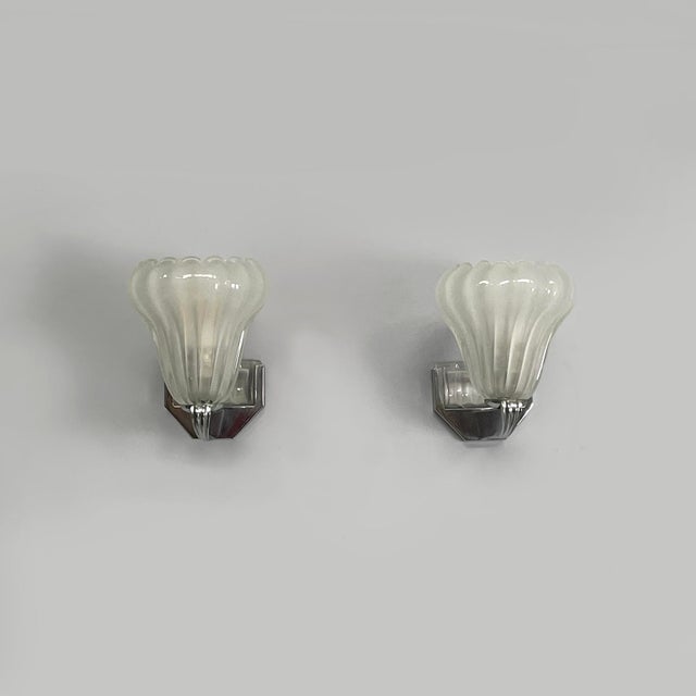 Italian Art Deco Wall Lamps in Glass and Metal, 1930s, Set of 2 For Sale - Image 3 of 17