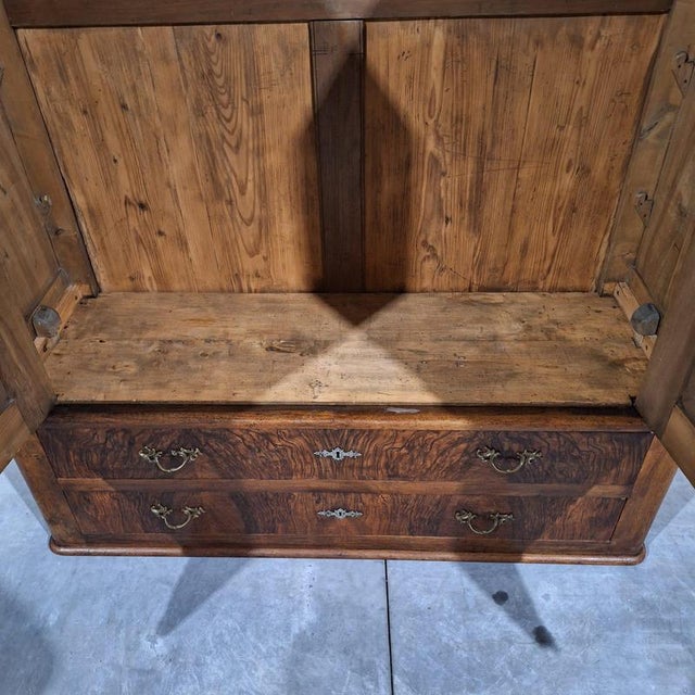 Antique Louis Philippe Walnut Cabinet, 1830s For Sale - Image 11 of 18