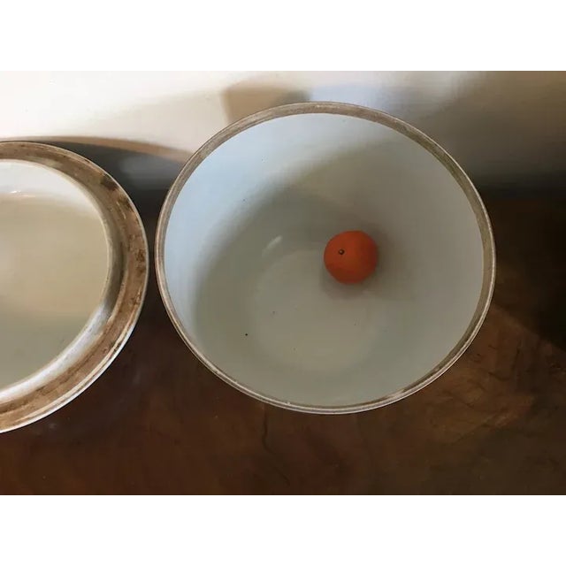 Large Chinese Export Blue & White Porcelain Storage Jar and Cover For Sale - Image 12 of 13