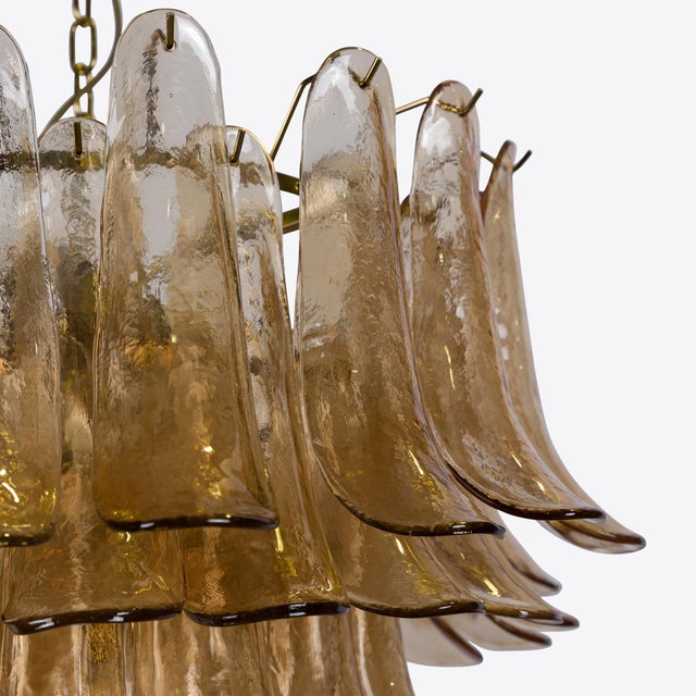 Mid-Century Modern Small Amber Petalo Chandelier from Pure White Lines For Sale - Image 3 of 11