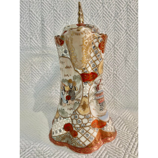Early 1900’s Japanese Kutani Moriage Porcelain Chocolate Pot With Gilding For Sale - Image 4 of 10