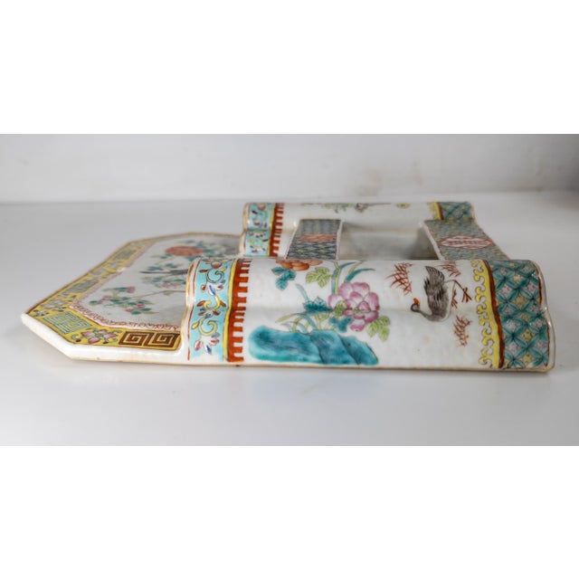 19th Century Chinese Porcelain Famille Rose Wall Plaque Vase for Pens or Brushes For Sale - Image 9 of 15