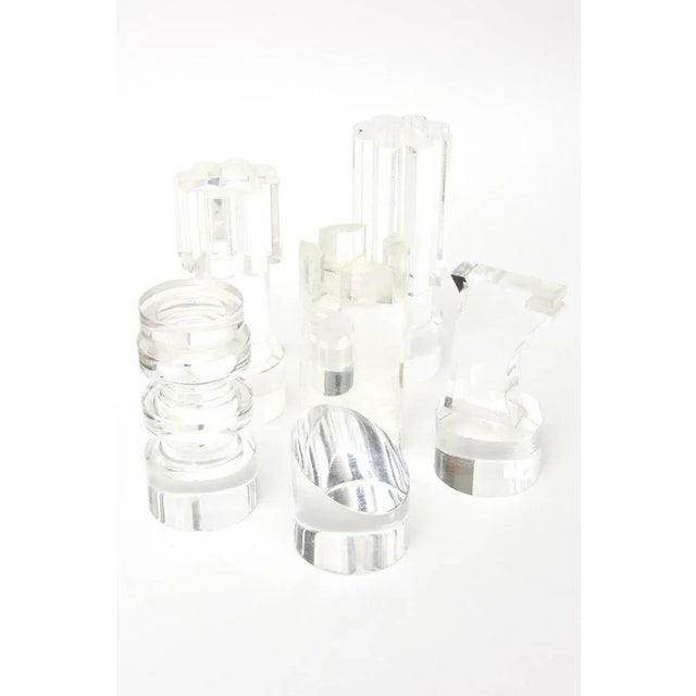 Vintage Michel Dumas Lucite Sculptural Chess Players ,Aubergine and Clear, French 1970's For Sale In Miami - Image 6 of 11