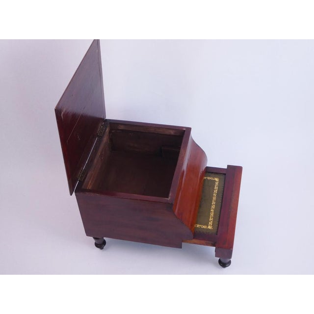 Antique Victoria Bed Steps with Leather For Sale - Image 4 of 13