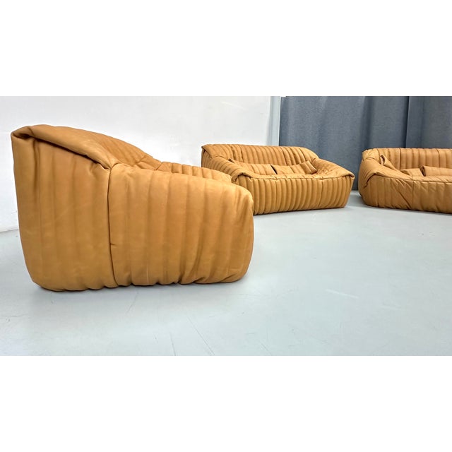 Sandra Living Room Set in Camel Leather by Annie Hieronimus for Cinna, 1980s, Set of 3 For Sale - Image 6 of 18