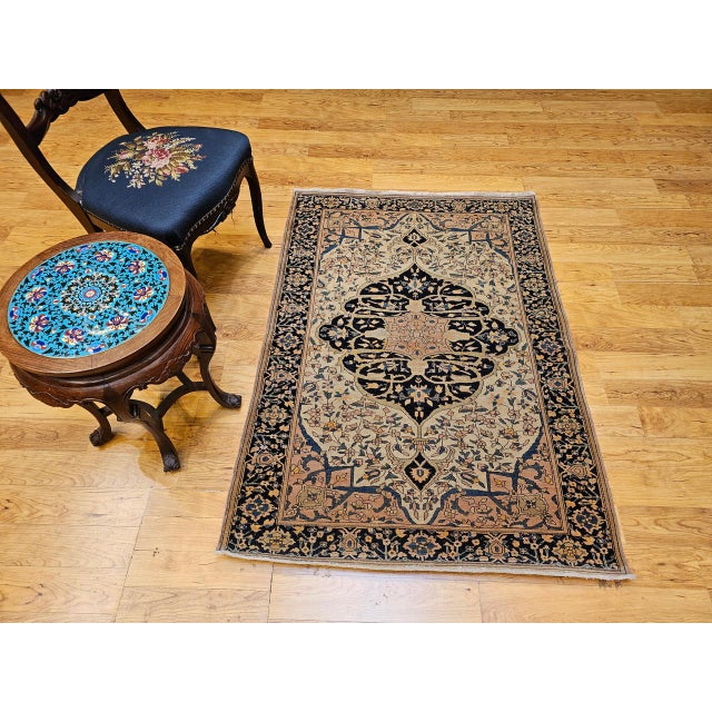 19th Century Persian Farahan Sarouk Rug, Hand-Knotted Wool, Floral Medallion Pattern, Ivory & Navy, 4x5 For Sale In Chicago - Image 6 of 16