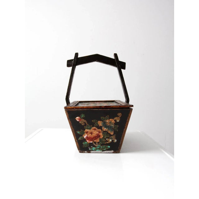 Antique Chinese Painted Box For Sale - Image 4 of 13