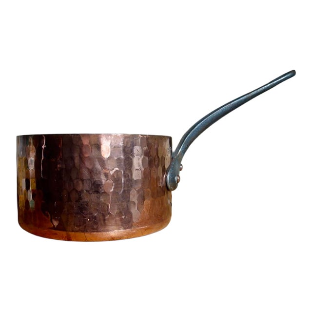 1950s Hand Hammered Copper Saucepan, Made in France For Sale