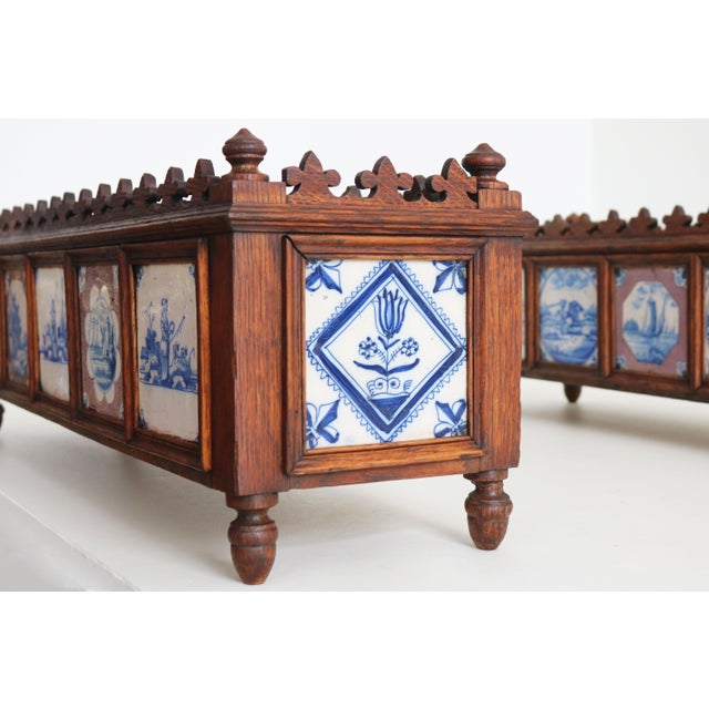 19th Century Dutch Planters with Delft Tiles Oak, 1650, Set of 2 For Sale - Image 3 of 18