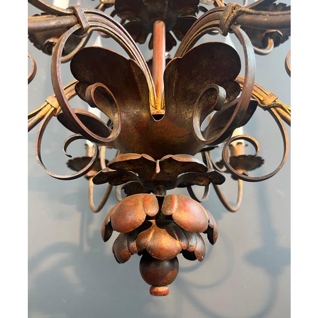 1940s Large 2-tier chandelier in gold metal with 12 lights in the style of Maison Baguès For Sale - Image 11 of 12