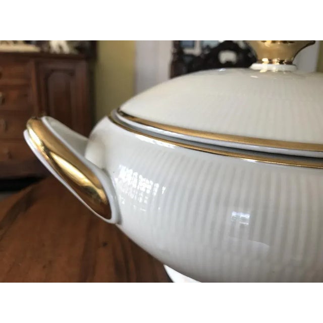 Porcelain Soup Toureen from Schumann Bavaria, 1940s For Sale - Image 9 of 13