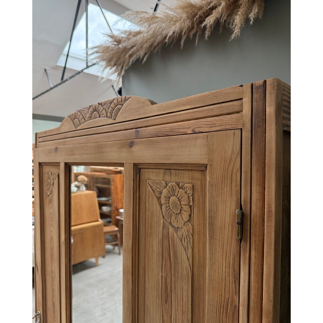 Large Art Deco Bonnetière, 1930s For Sale - Image 9 of 17