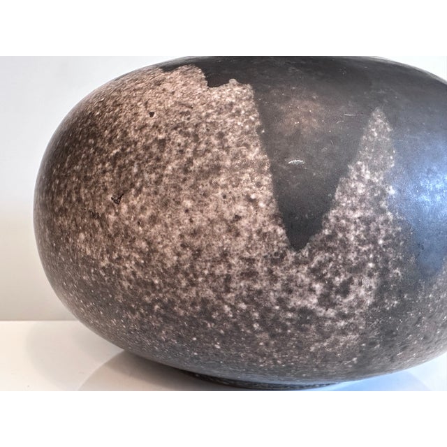 High-Fired Ceramic Vase with Smoke Glaze, Thuringia, Germany, 1970s For Sale - Image 4 of 13