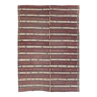 Galerie Shabab Collection Mid-20th Century Handmade Turkish Flatweave Kilim Room Size Carpet For Sale