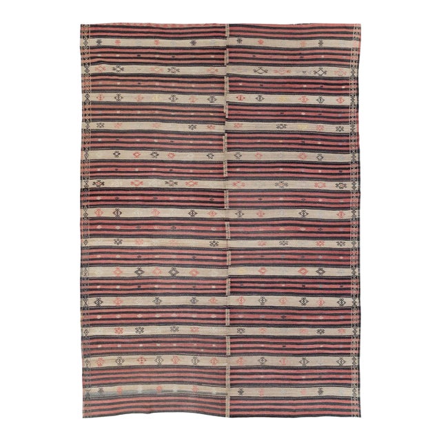 Galerie Shabab Collection Mid-20th Century Handmade Turkish Flatweave Kilim Room Size Carpet For Sale