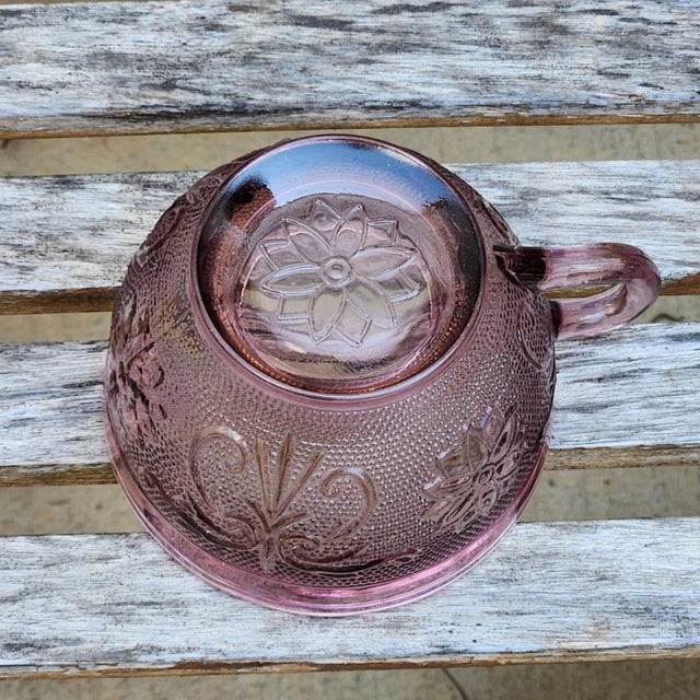 1990s 1990s Plum Amethyst Tea Cup by Indiana Glass Tiara Exclusives For Sale - Image 5 of 6