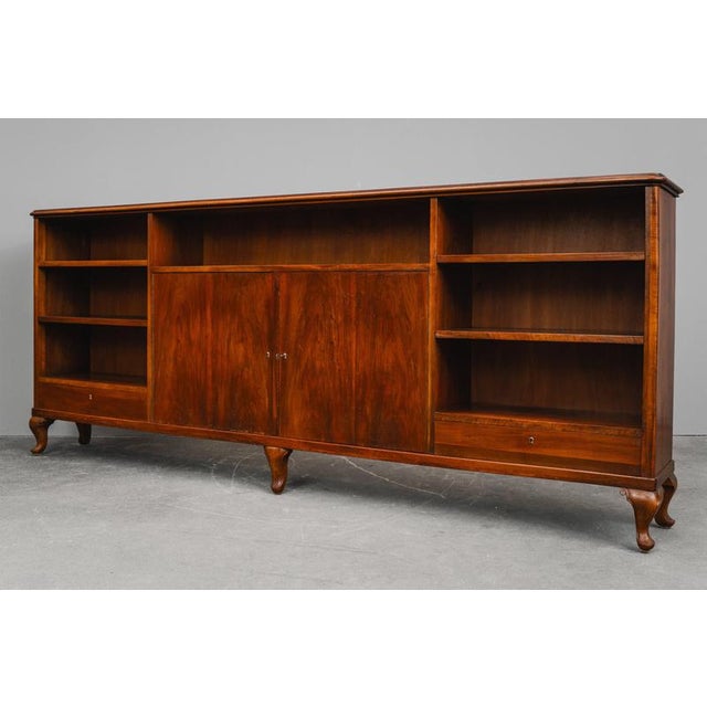 Large Early 20th Century Art Nouveau Bookcase in Walnut For Sale - Image 17 of 18