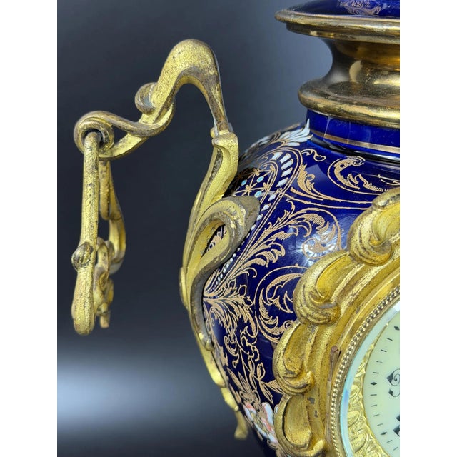 Antique French Cobalt Blue Porcelain Vase Clock with Gilt Bronze Mounts, 1890s For Sale - Image 15 of 18