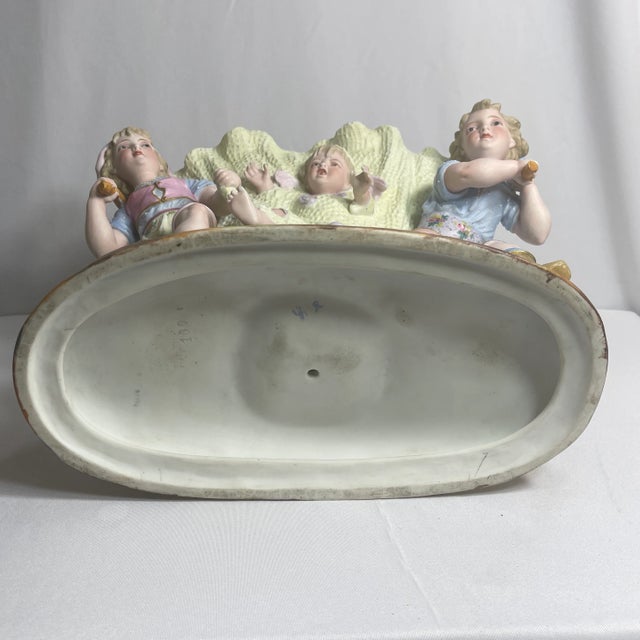Early 20th Century Porcelain Planter Marked Sitzendorf For Sale In Miami - Image 6 of 11