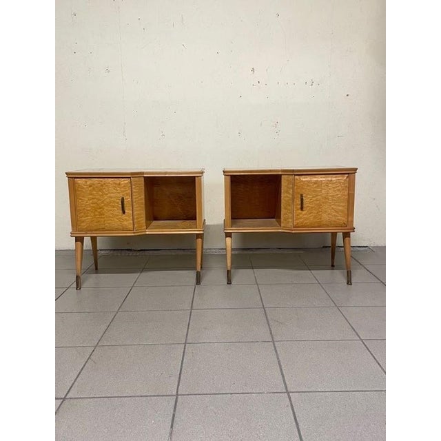 Italian Bedside Tables in Maple Burl and Marbled Glass, 1960s, Set of 2 For Sale - Image 13 of 18