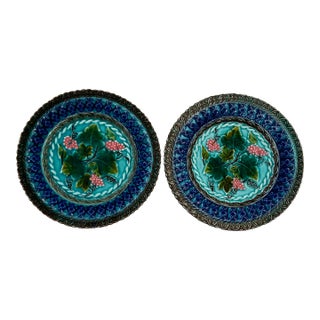 Late 19th Century Antique Majolica Grapevine Plates by Villeroy & Boch - A Pair For Sale