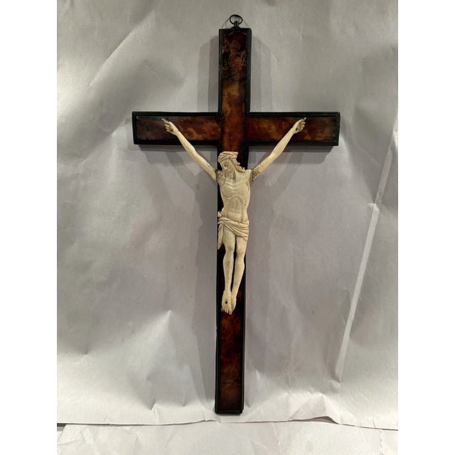 17th - 18th Century Flemish Crucifix For Sale - Image 4 of 11
