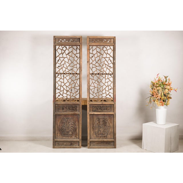 Pair of Chinese Hand-Carved Lattice Architectural Panels, circa 1900 For Sale - Image 16 of 18