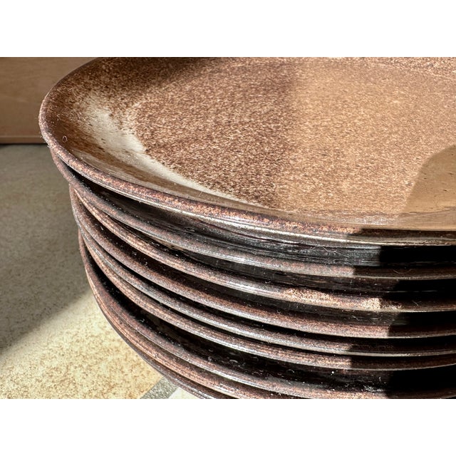 Beige Handmade Ceramic Dinner and Serving Plates from Serocka, Germany, 1970s, Set of 10 For Sale - Image 8 of 13