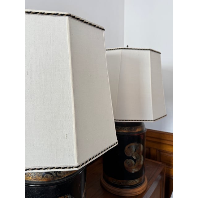 Mid 20th Century English Traditional Reproduction Tea Canister Lamps - a Pair For Sale In Portland, ME - Image 6 of 13