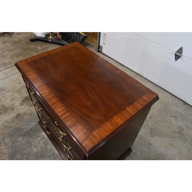 Henkel Harris Banded Mahogany 3 Drawer Filing Cabinet Credenza Hhcr33 For Sale - Image 9 of 16