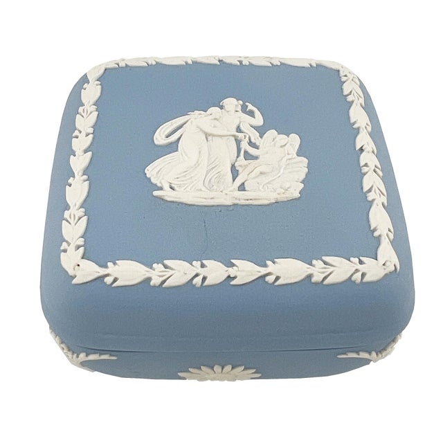 Wedgwood Early 20th Century Wedgwood Blue Jasperware Lidded Trinket Box With Neo Classical Relief For Sale - Image 4 of 11