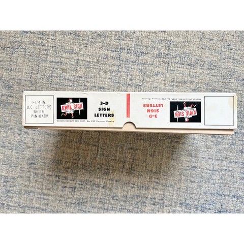Mid-Century Modern Vintage Demco 1.25" White Push Board Letters – Kwik-Sign Set in Original Box For Sale - Image 3 of 6