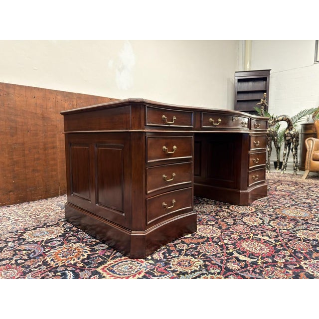English Chesterfield Desk in Teak For Sale - Image 5 of 18