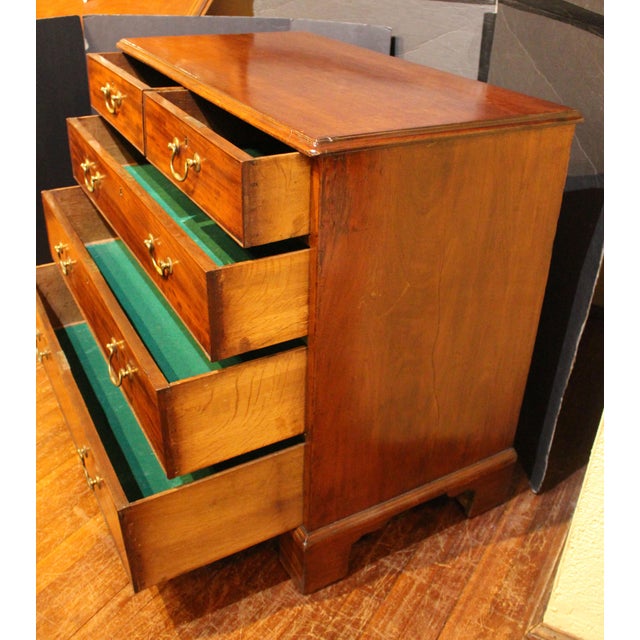Circa 1780 English George III Chest of Drawers For Sale - Image 10 of 12