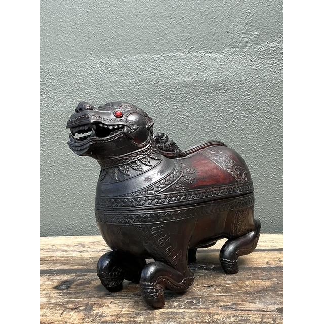 Traditional Vintage Asian Carved Wood Lion Box For Sale - Image 3 of 12