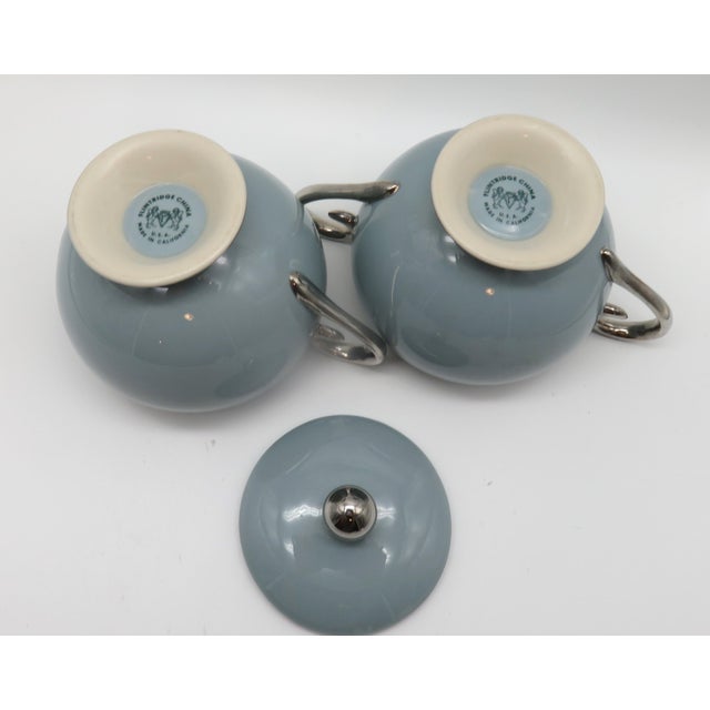 Mid-Century Modern Vintage Flintridge China California Blue W Platinum Borders Lidded Sugar Bowl & Creamer For Sale - Image 3 of 8