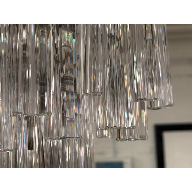 Transparent Underwriters Laboratories Vintage Crystal Cascade Chandelier Attributed to Venini. For Sale - Image 8 of 12