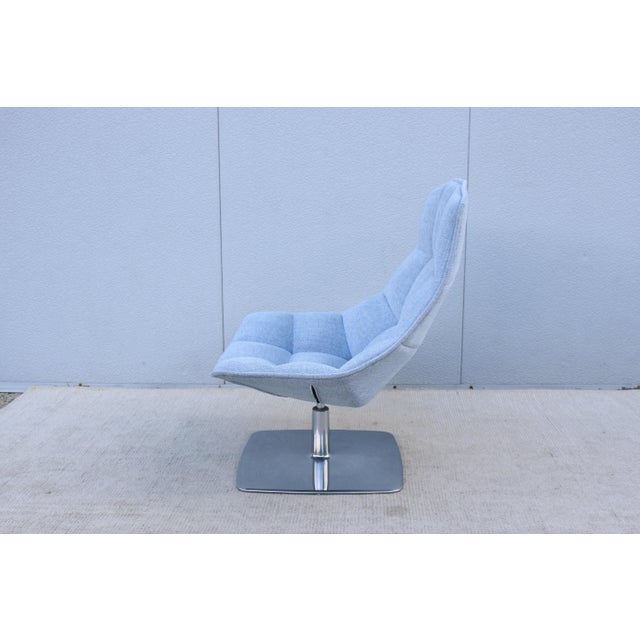 Modern Contemporary Knoll Jehs+Laub Swivel Lounge Chair in Blue and White Fabric For Sale - Image 10 of 18