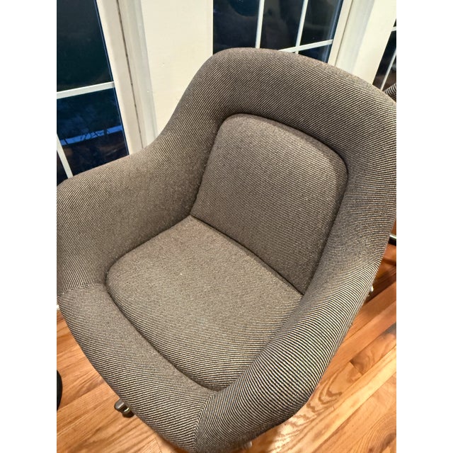 1960s Vintage Mid-Century Executive Chairs Attributed to Max Pearson for Knoll - Set of 3 For Sale - Image 5 of 12