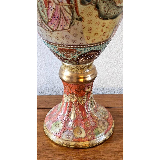 Vintage Japanese Satsuma Hand-Painted Moriage Urn Vase - 16.5” Tall For Sale - Image 10 of 17