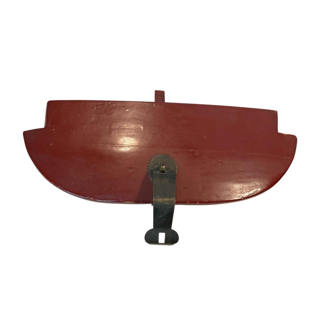 19th Century Traditional Chinese Red Lacquer and Gilt Gold Wooden Wedding Basket For Sale - Image 14 of 17