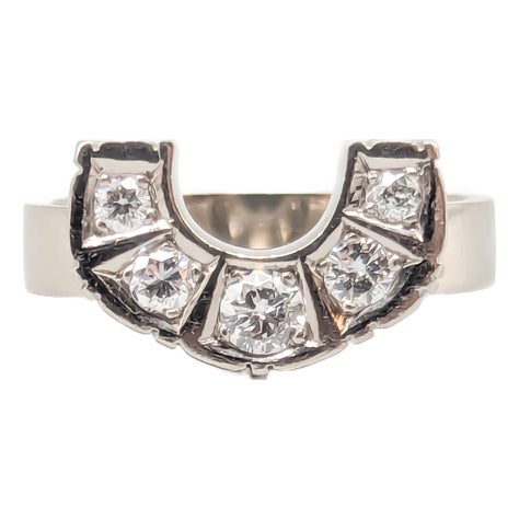 18 Karat White Gold Ring with Diamond For Sale