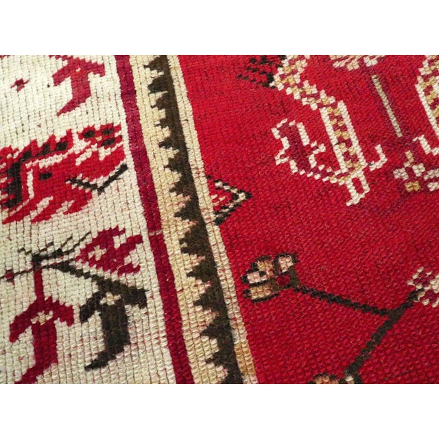 Tribal Galerie Shabab Collection Mid-20th Century Turkish Oushak Throw Rug For Sale - Image 3 of 6