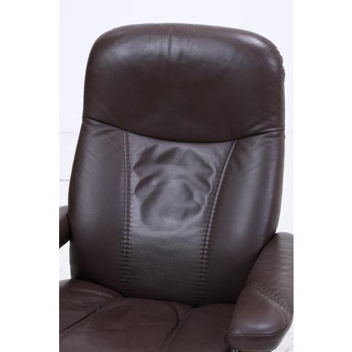 Black Set of Consul Recliner with Ottoman in Leather from Stressless For Sale - Image 8 of 18