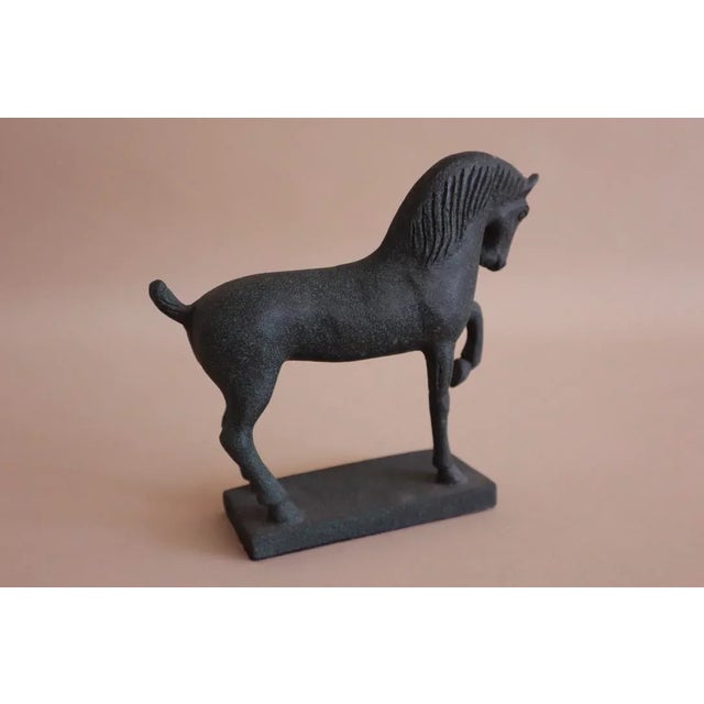Modern 1980s Horse Statuette For Sale - Image 3 of 4