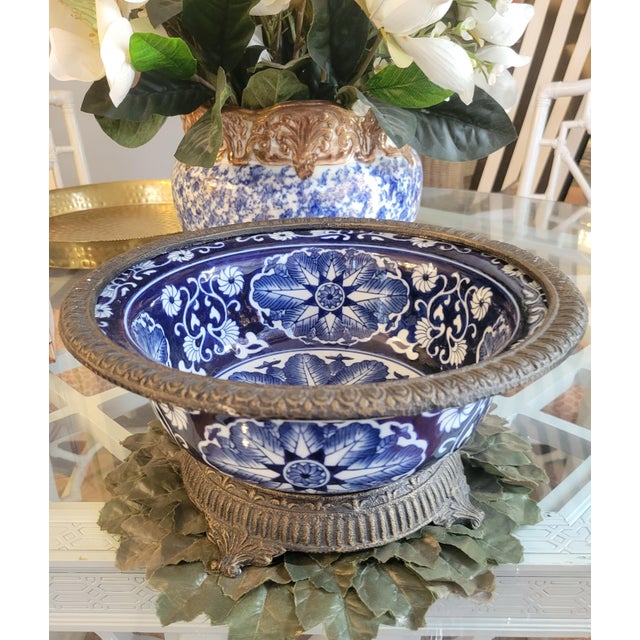 Chelsea House Inc Vintage Bombay Company Large Porcelain Chinoiserie Blue White Brass Rim Decorative Bowl For Sale - Image 4 of 7