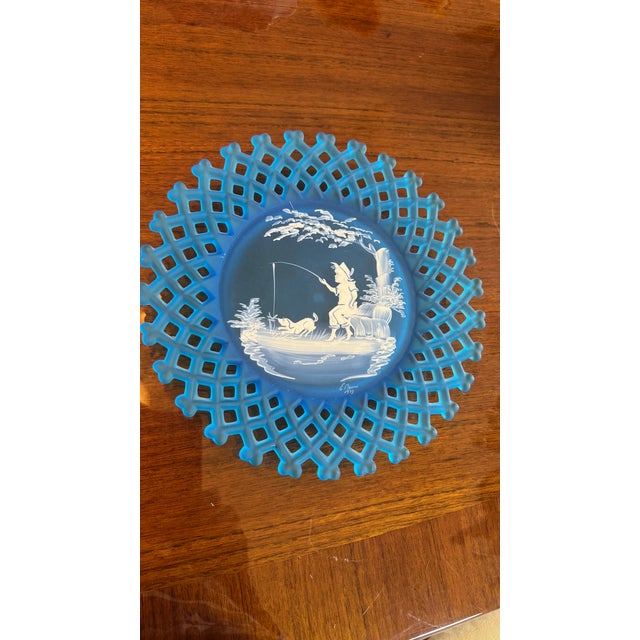Westmoreland Blue Glass Plate – Mary Gregory Style, Signed Boy Fishing, 1973 Pristine For Sale - Image 13 of 13