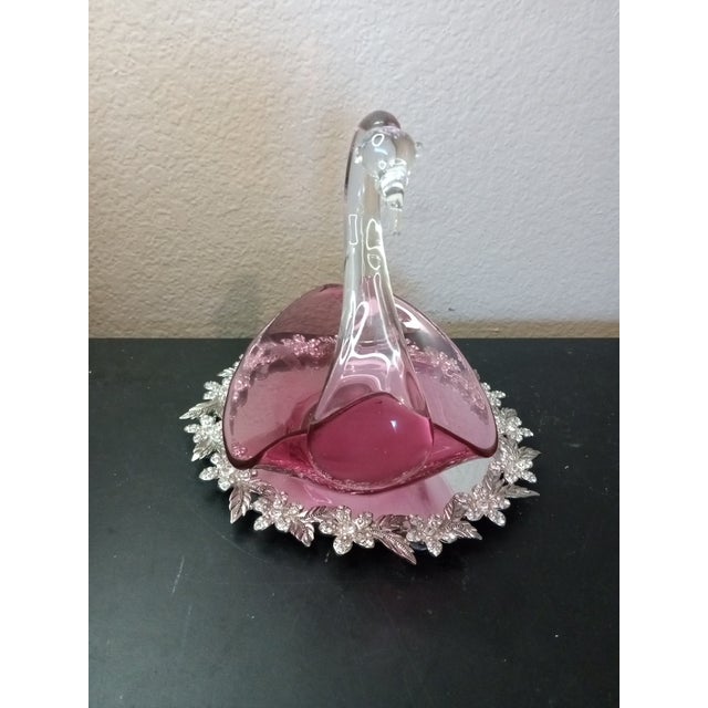 Exquisite Pilgrim Cranberry Glass Swan Bowl For Sale In Dallas - Image 6 of 8