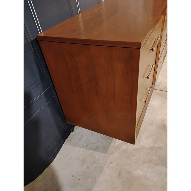 Huntley Furniture Mid 20th Century Lowboy Bedroom Dresser For Sale - Image 6 of 8